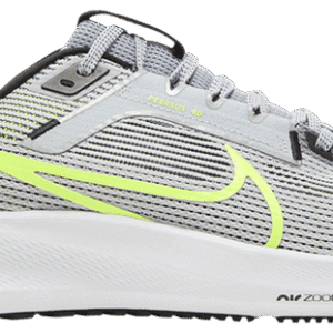 Nike Pegasus 40 'Volt'