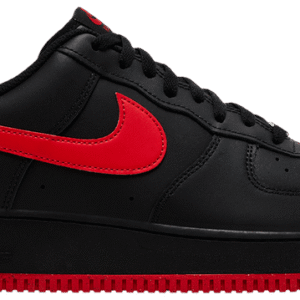 Nike Air Force 1 07 'Bred'