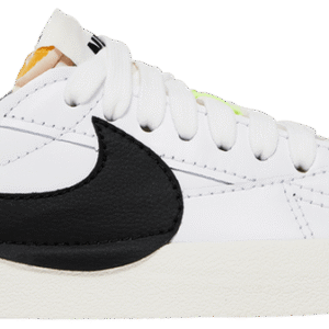 Nike Blazer Low 'Panda'